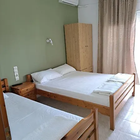 Apartamento Eleni House Vrasná Exterior foto