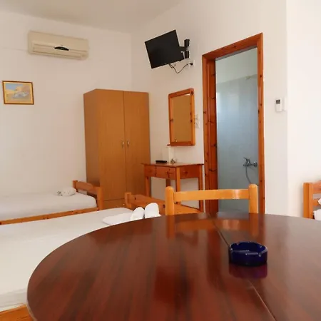 Apartamento Eleni House Vrasná Exterior foto