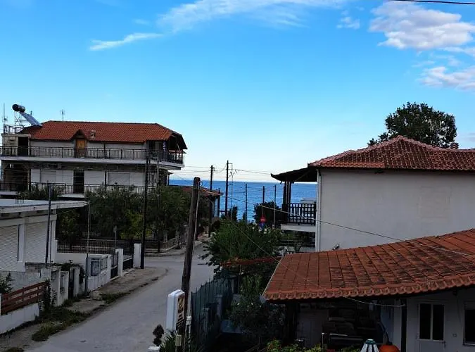 Eleni House