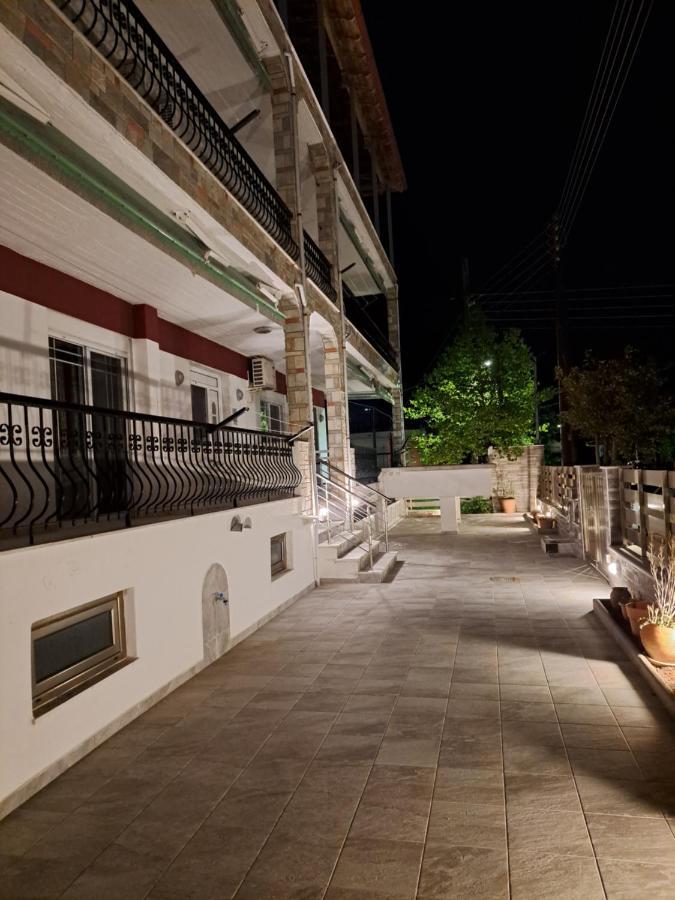 Apartment Eleni House Nea Vrasna
