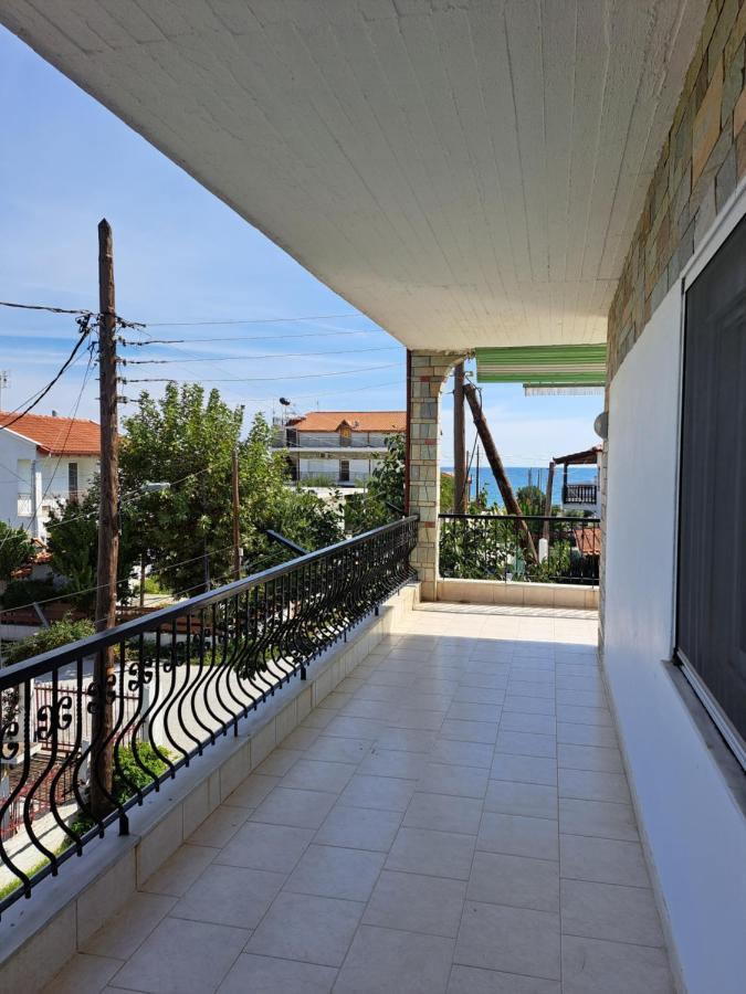 Eleni House Nea Vrasna