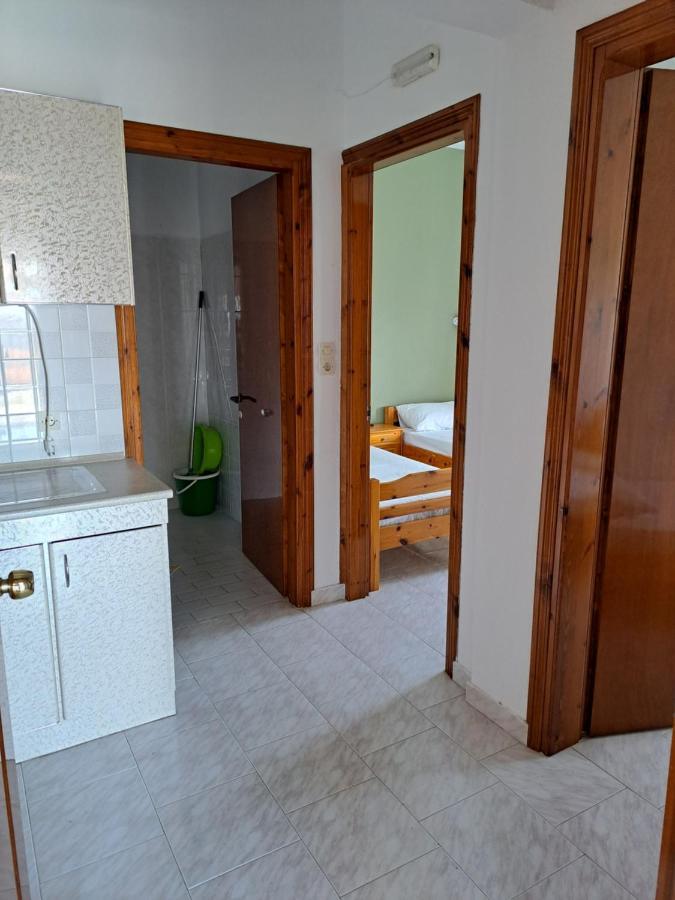 Eleni House Nea Vrasna