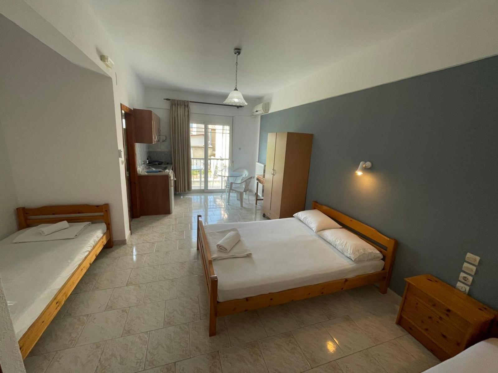 Eleni House Nea Vrasna